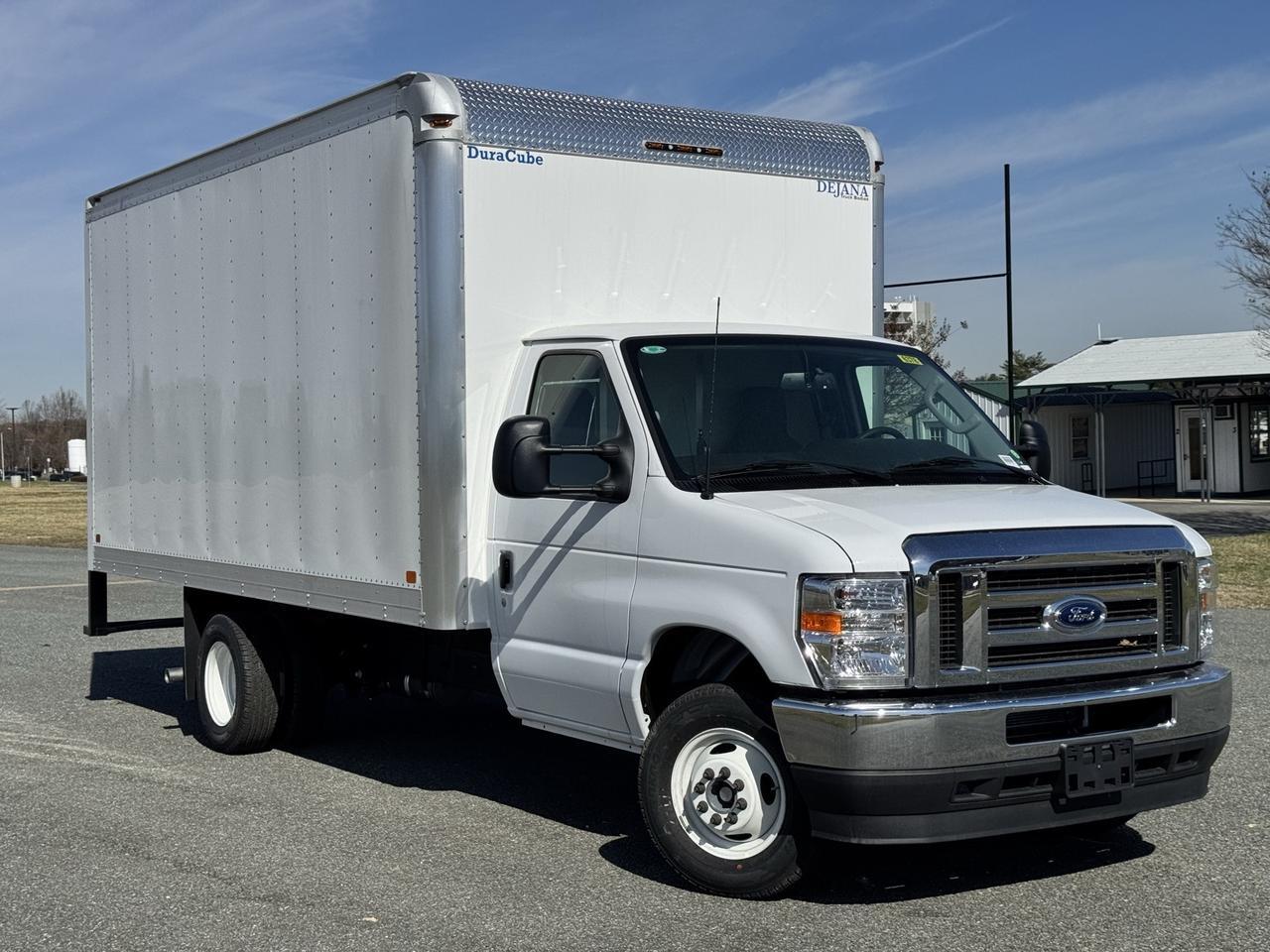 2025 Ford E-350SD Base