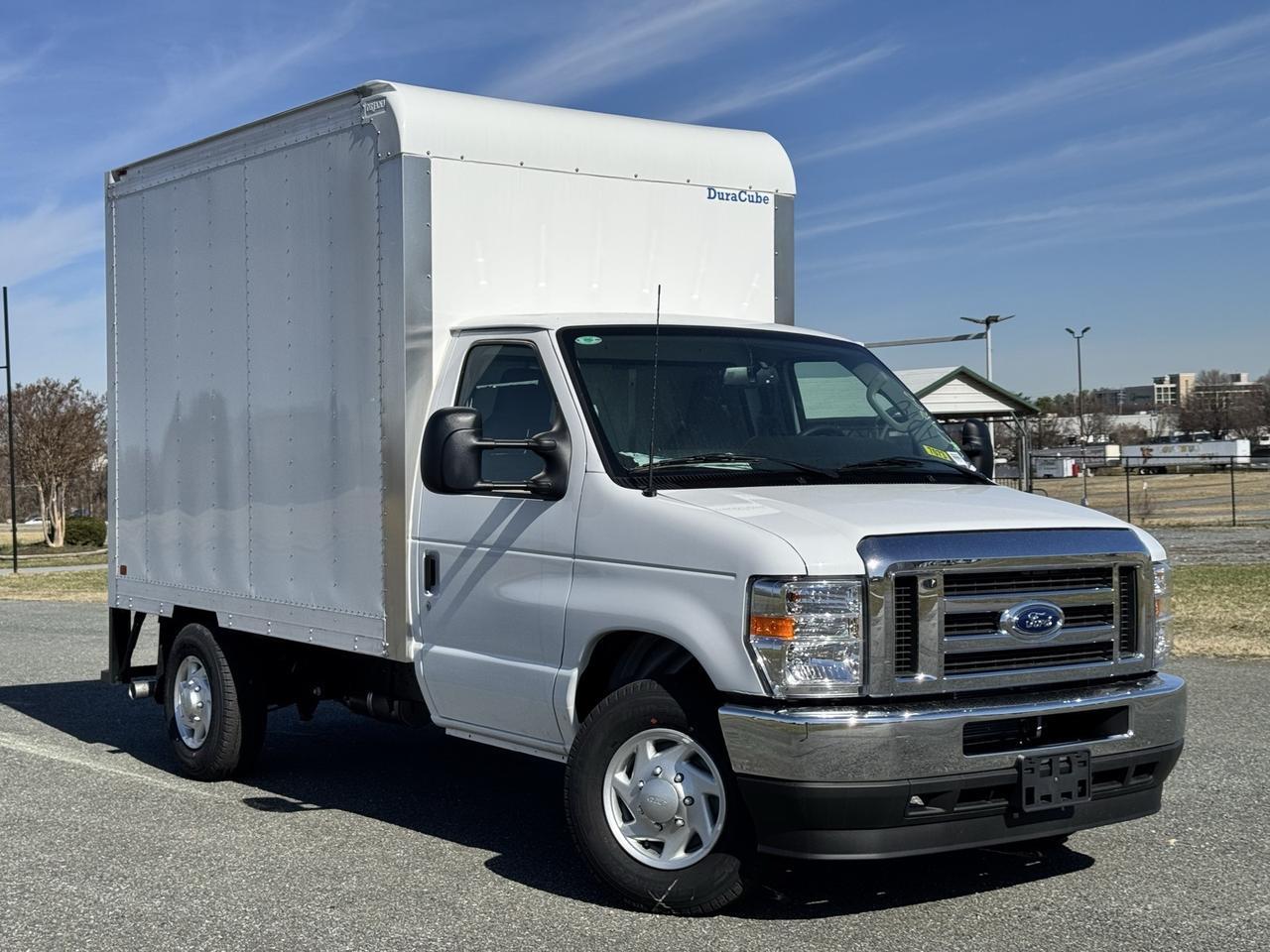 2025 Ford E-350SD Base