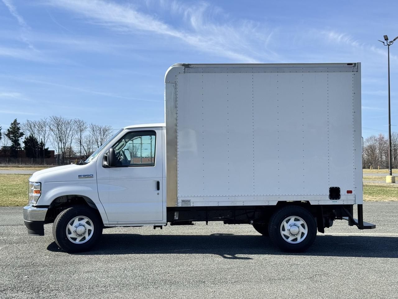 2025 Ford E-350SD Base Gaithersburg MD