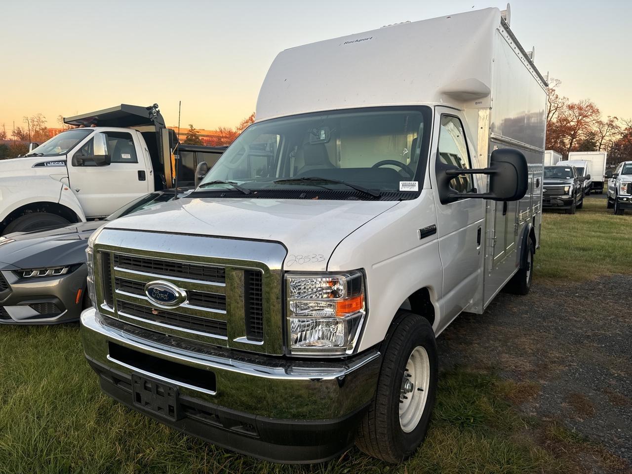 2025 Ford E-350SD Base