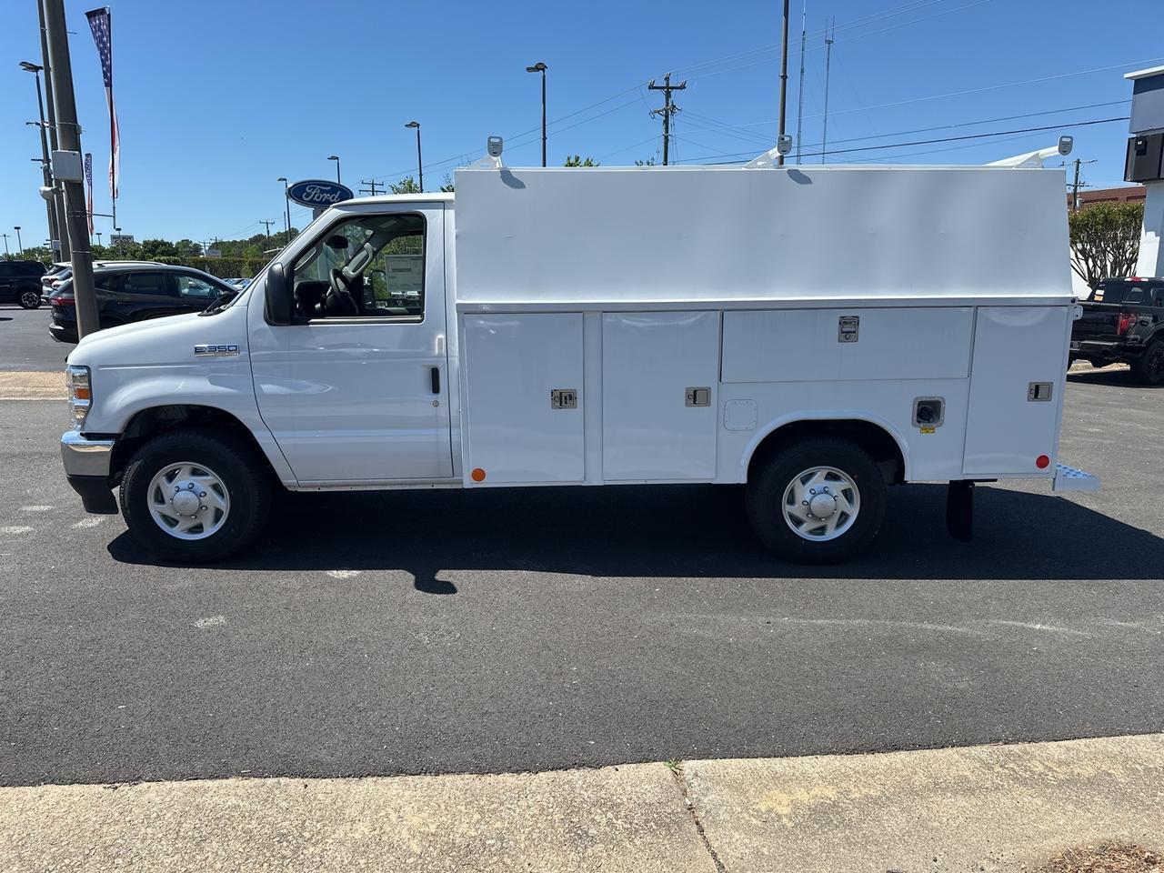 2025 Ford E-350SD Base Richmond VA