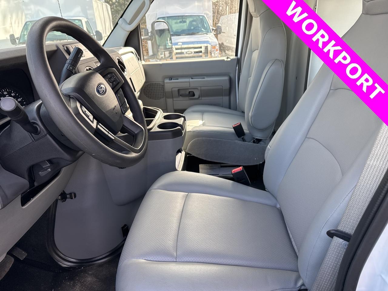 2025 Ford E-350SD Base Warrenton VA