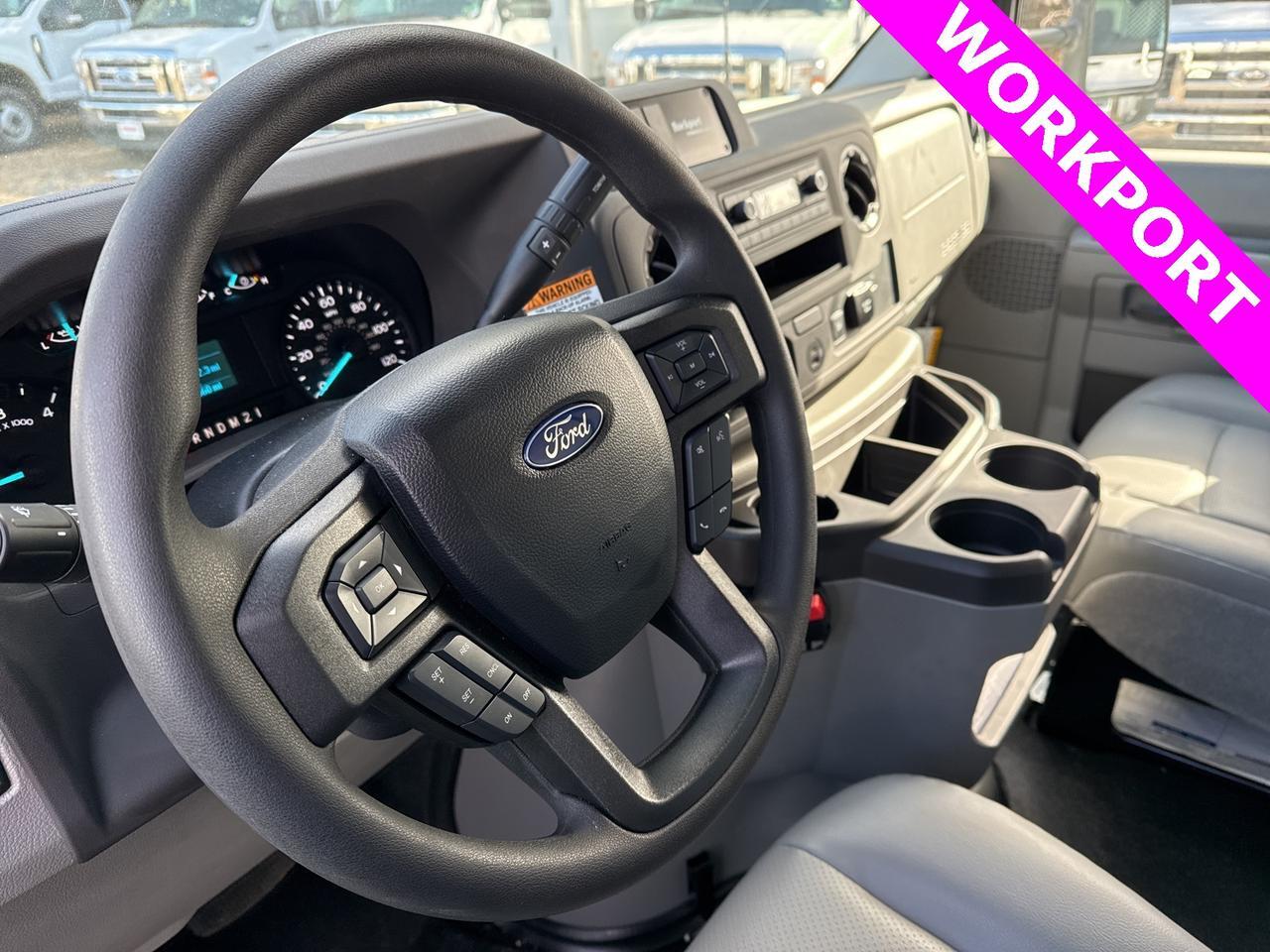 2025 Ford E-350SD Base Warrenton VA