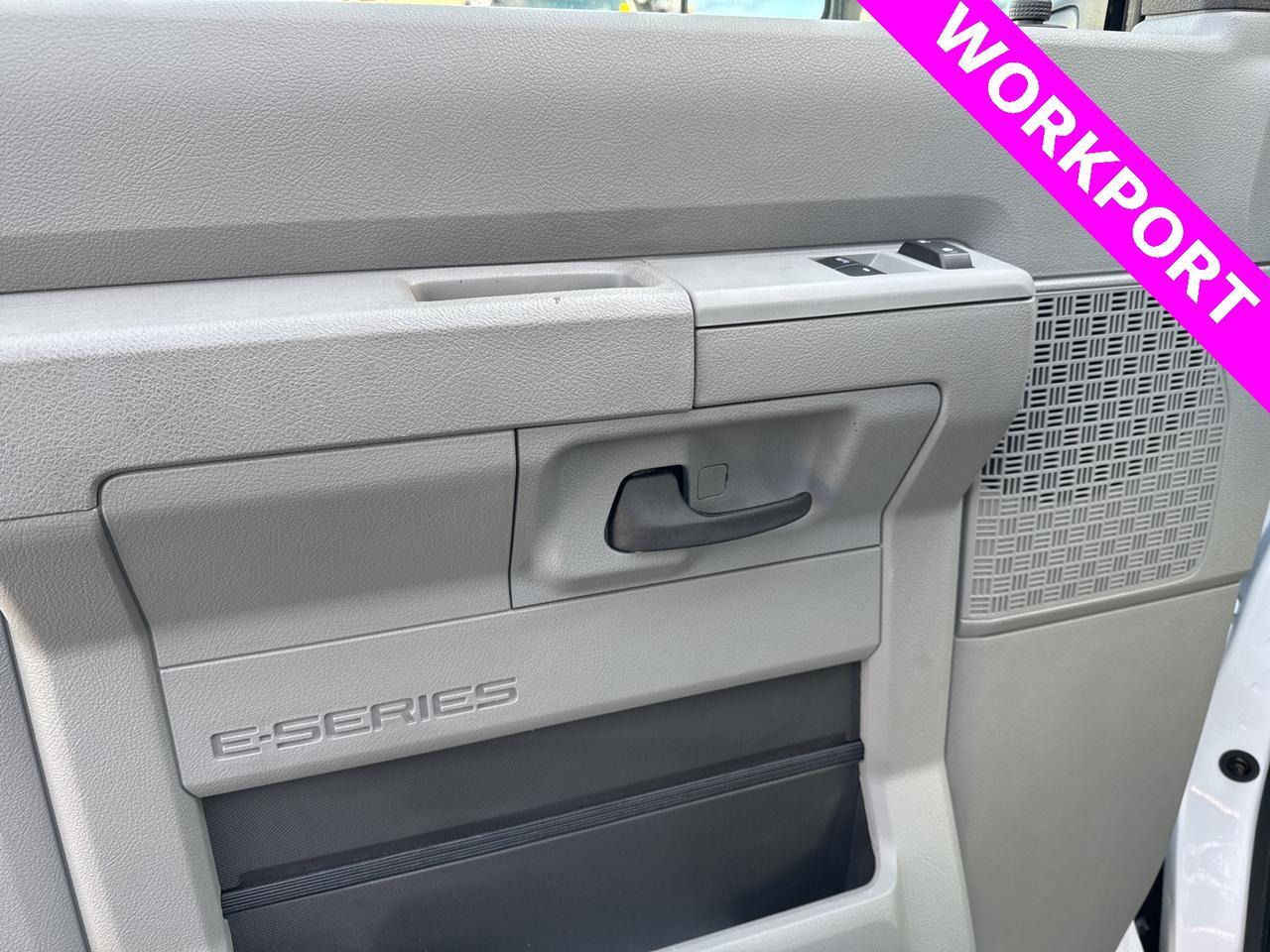 2025 Ford E-350SD Base Warrenton VA