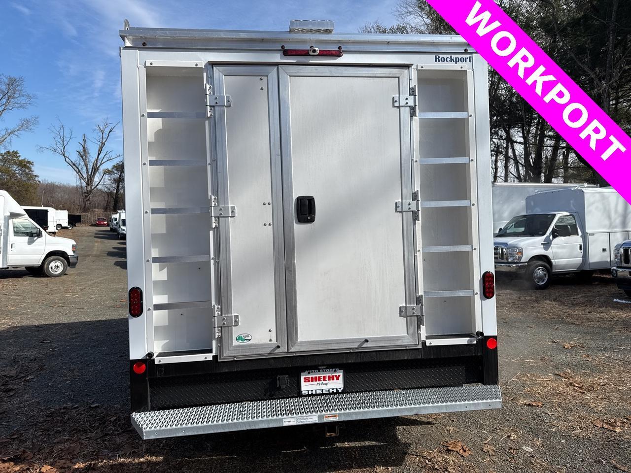 2025 Ford E-350SD Base Warrenton VA