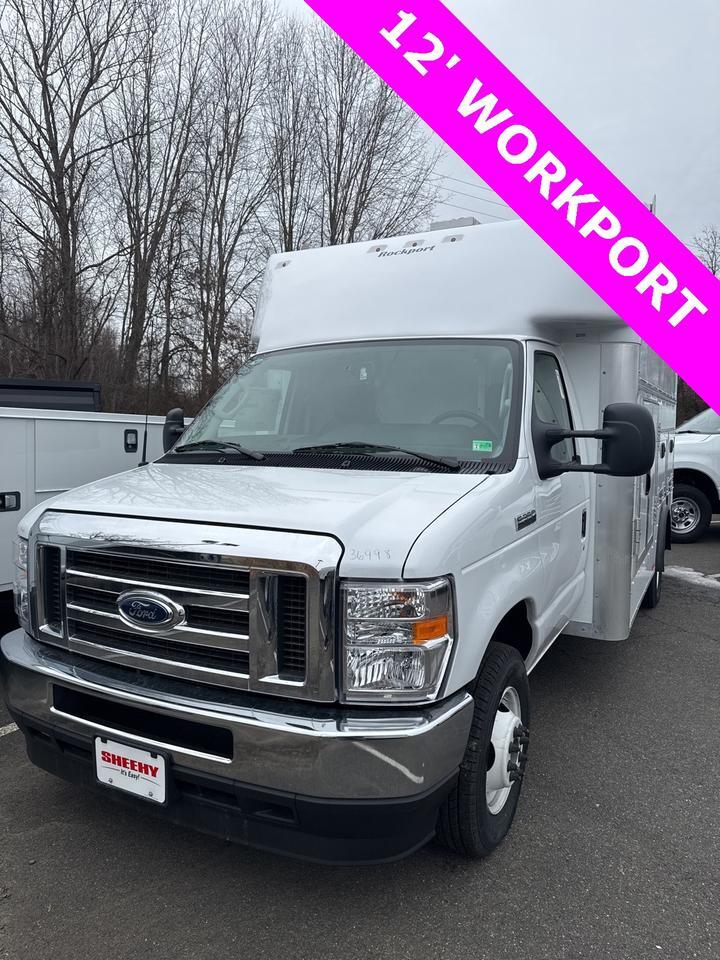 2025 Ford E-350SD Base