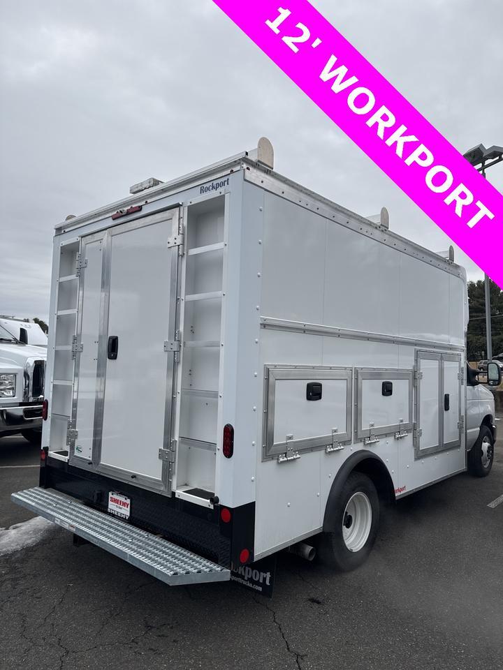 2025 Ford E-350SD Base Warrenton VA