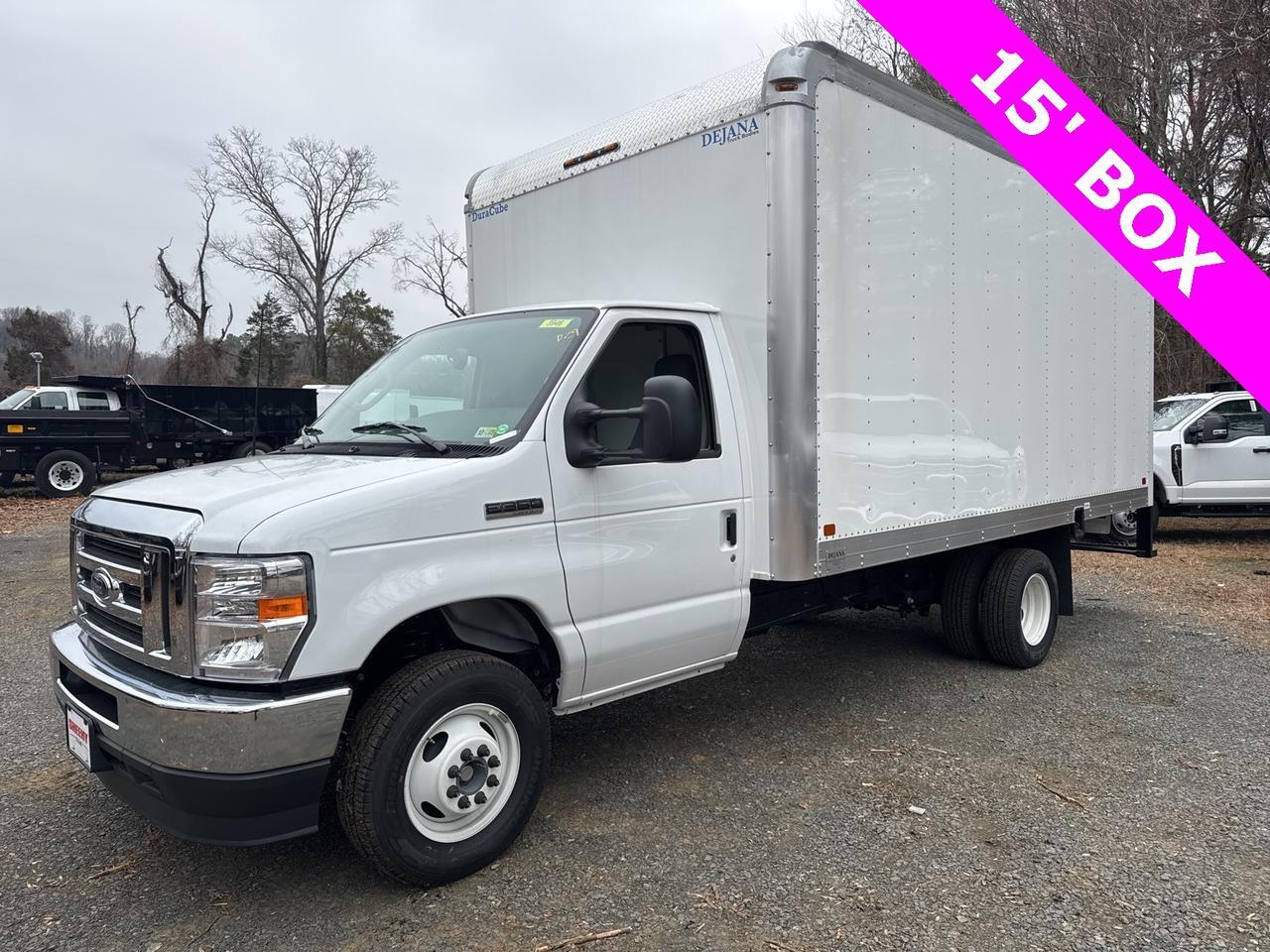 2025 Ford E-350SD Base Warrenton VA