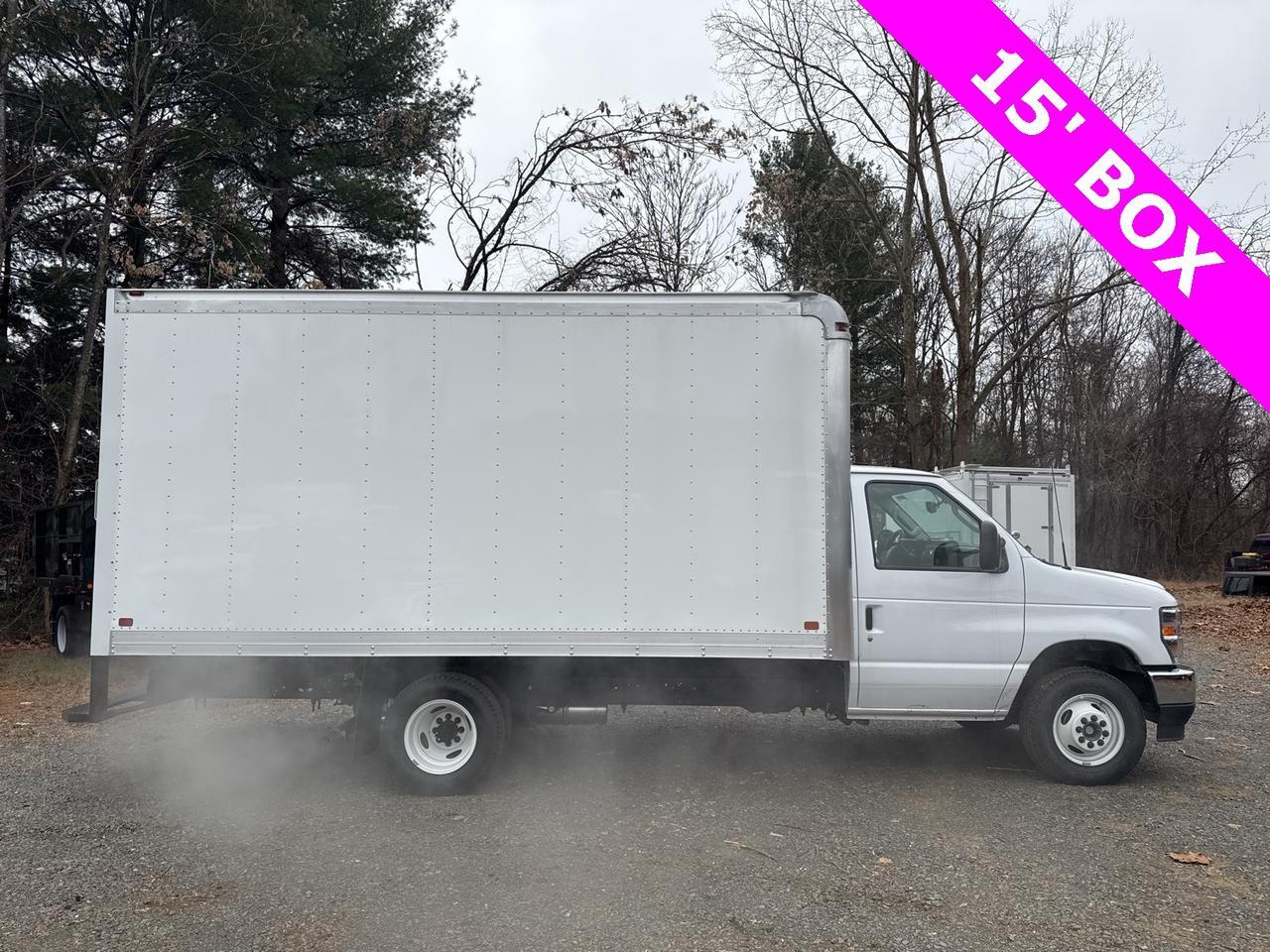 2025 Ford E-350SD Base Warrenton VA