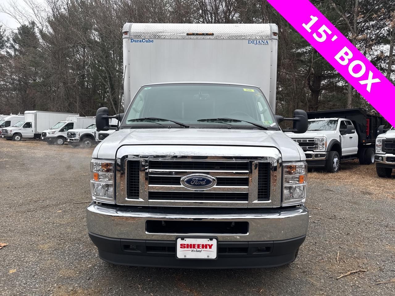 2025 Ford E-350SD Base Warrenton VA