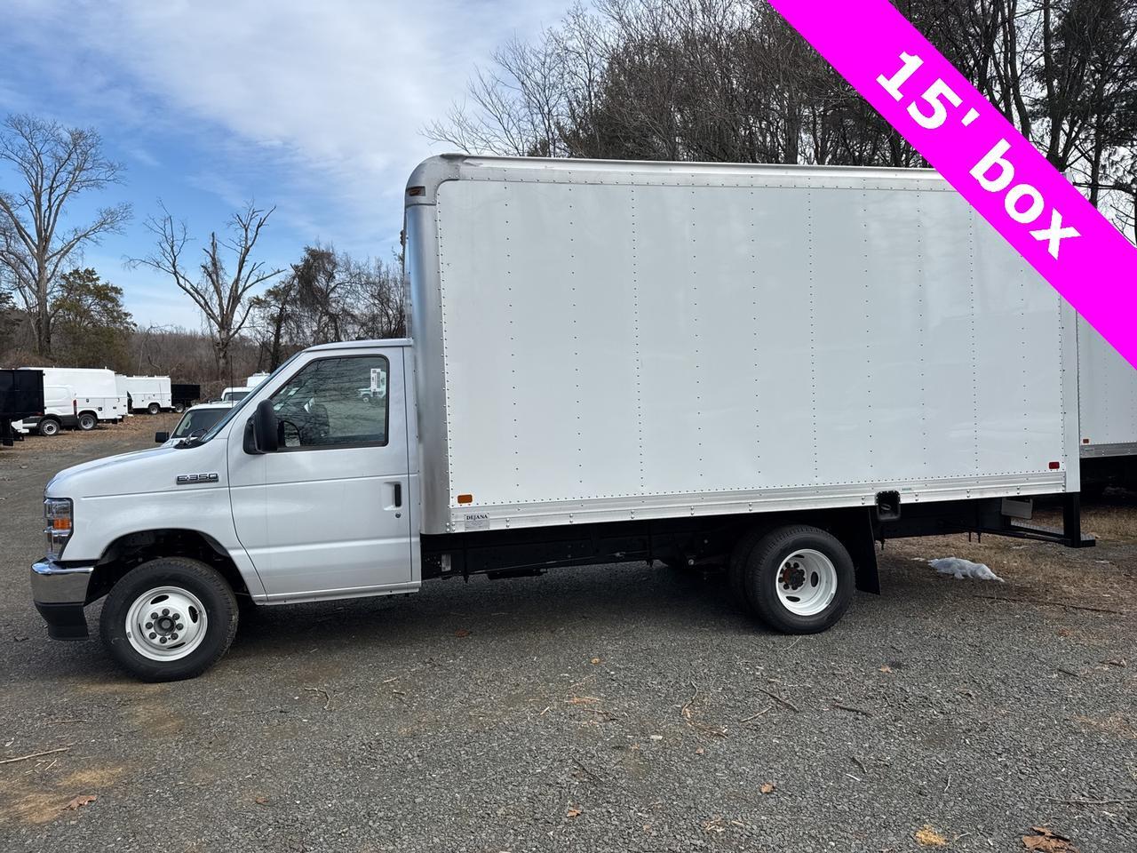 2025 Ford E-350SD Base Warrenton VA