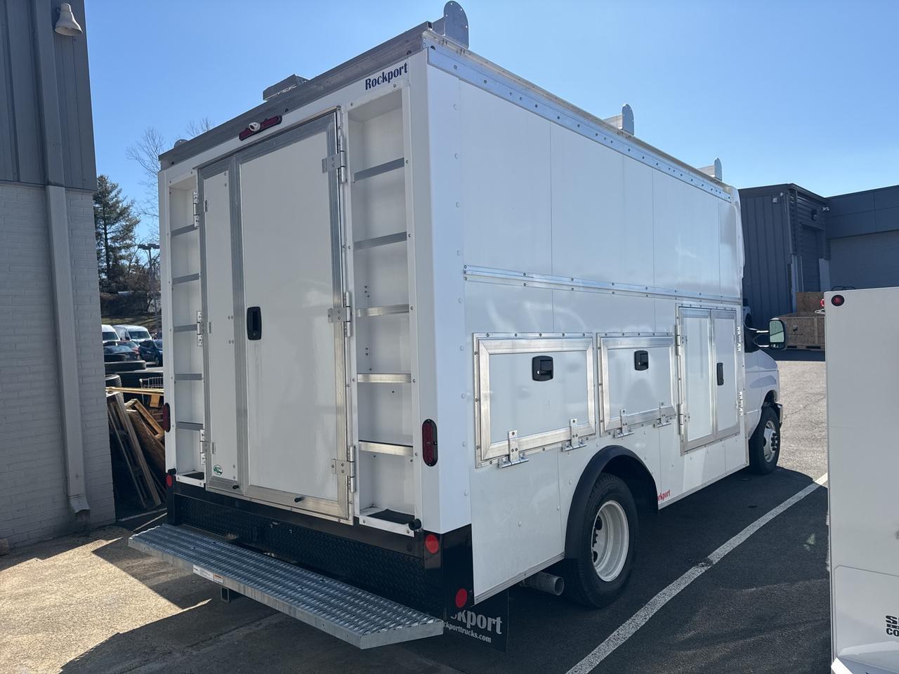 2025 Ford E-350SD Base Warrenton VA