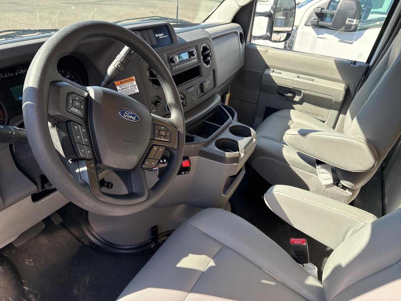 2025 Ford E-350SD Base Warrenton VA