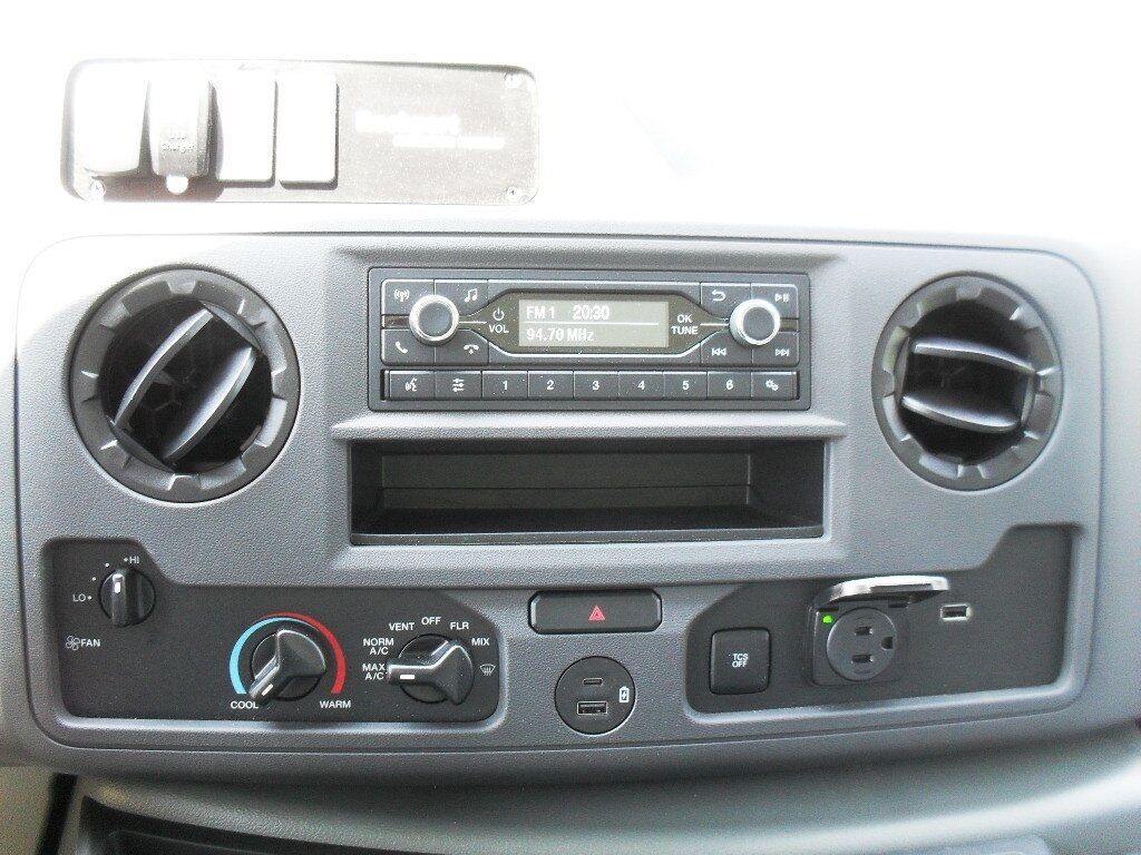 2025 Ford E-450SD Base Ashland VA