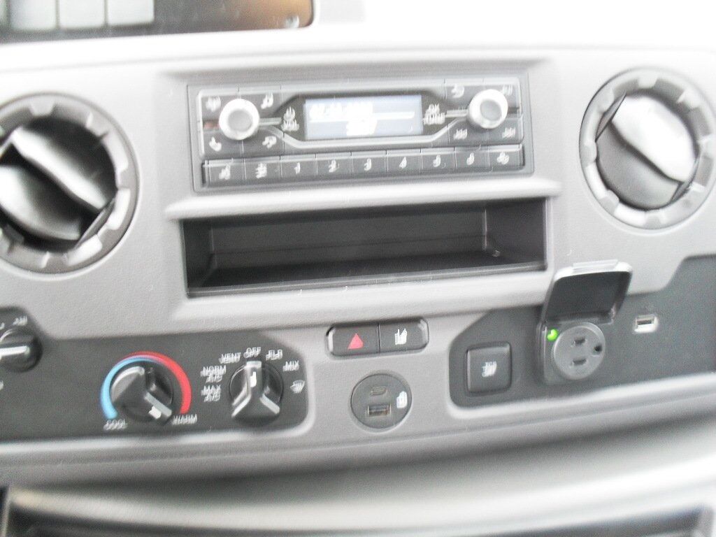 2025 Ford E-450SD Base Ashland VA