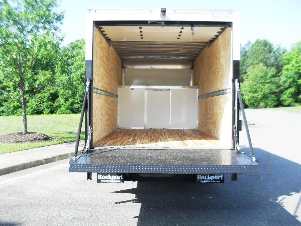 2025 Ford E-450SD Base Ashland VA