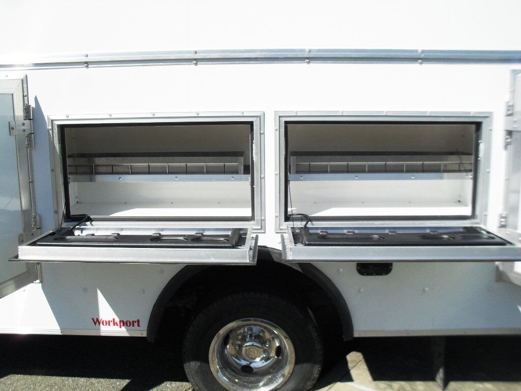 2025 Ford E-450SD Base Ashland VA