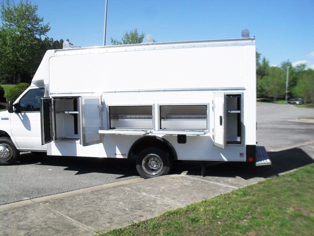 2025 Ford E-450SD Base Ashland VA