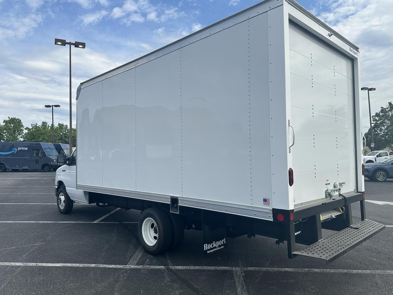 2025 Ford E-450SD Base Gaithersburg MD