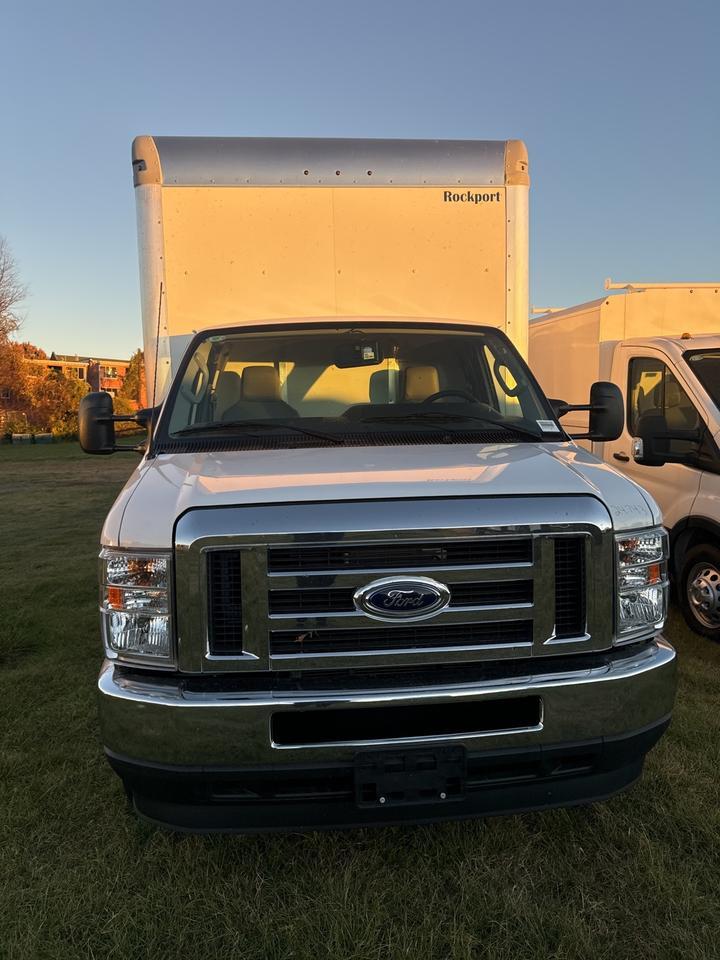 2025 Ford E-450SD Base Gaithersburg MD