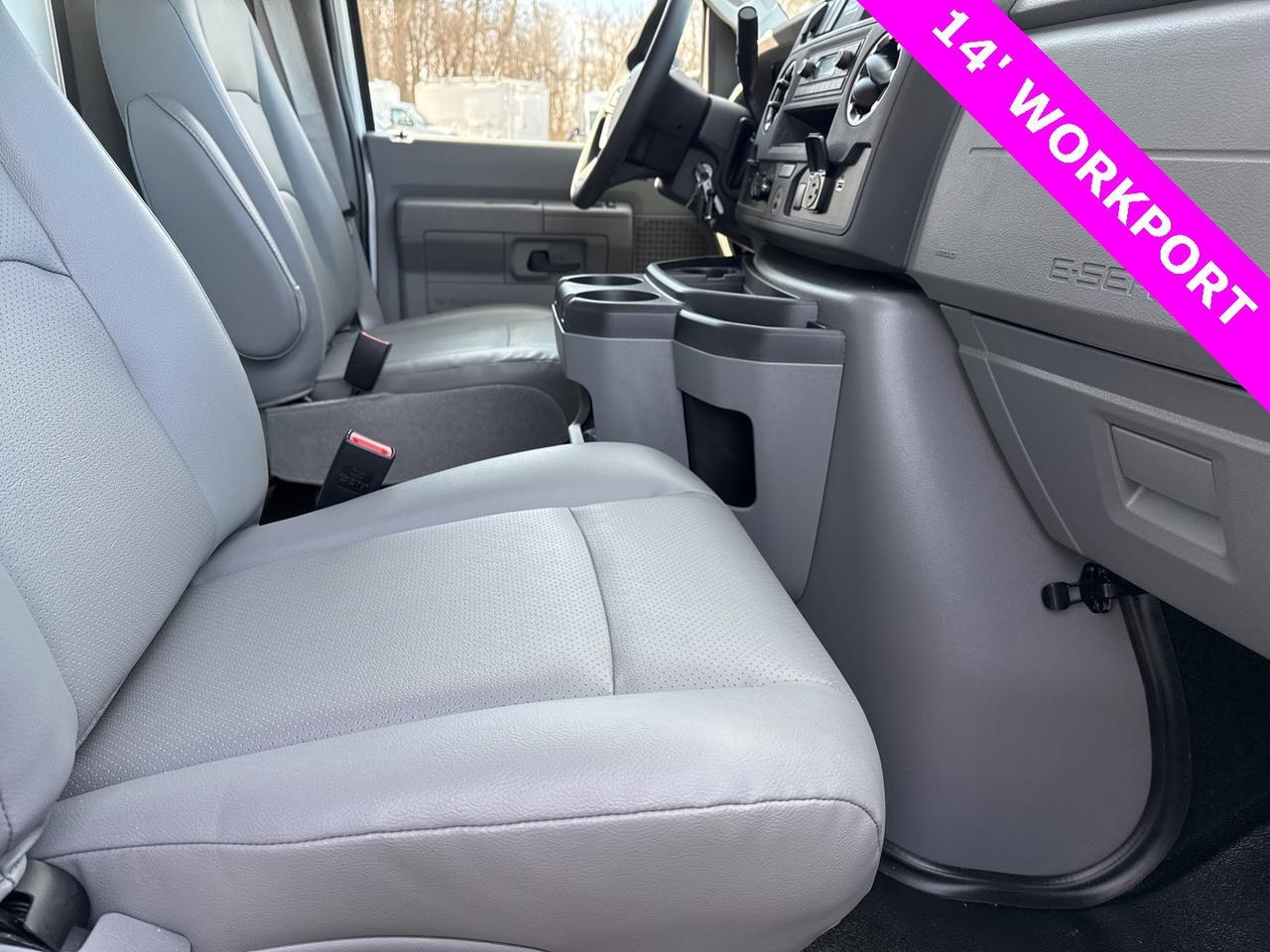 2025 Ford E-450SD Base Warrenton VA