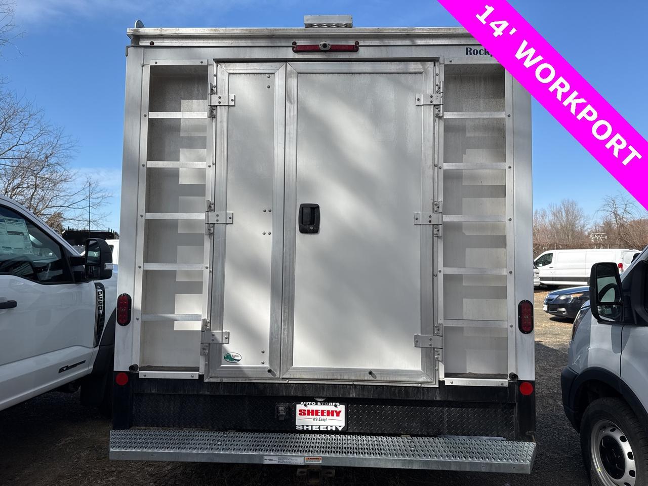 2025 Ford E-450SD Base Warrenton VA