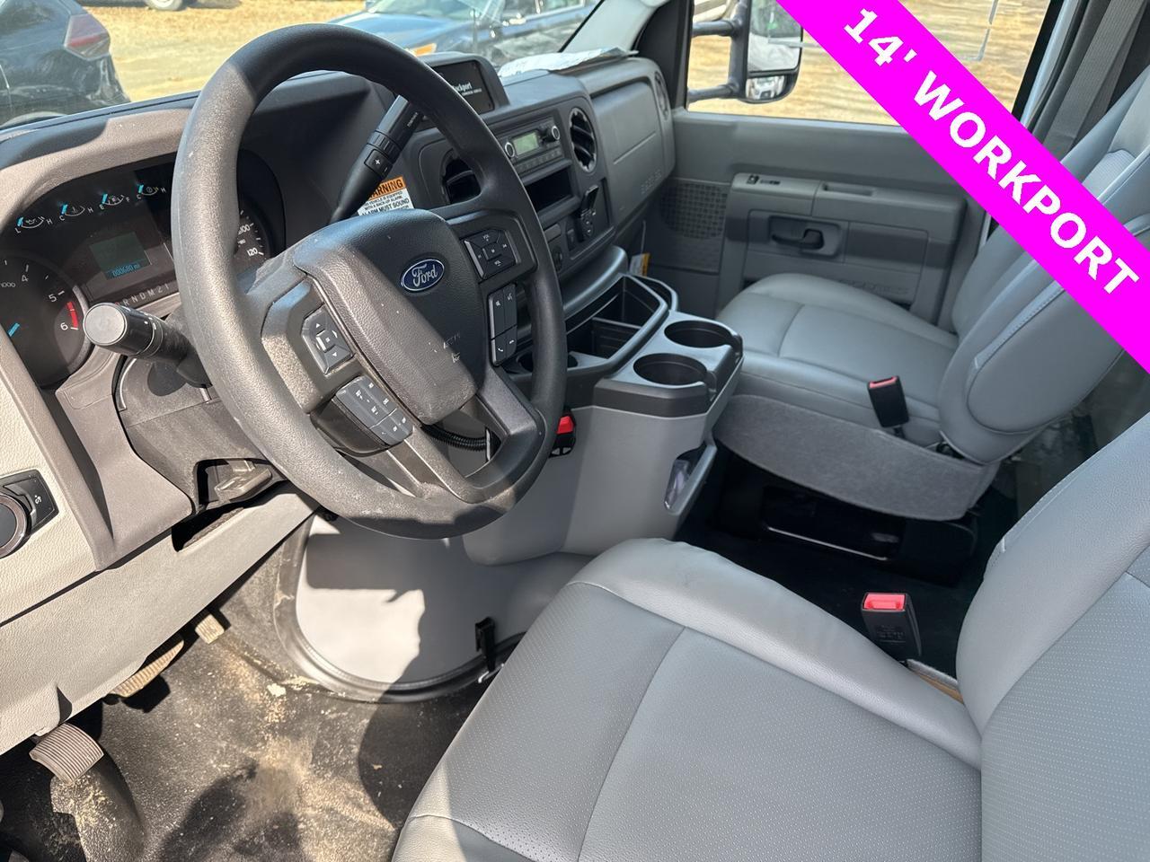 2025 Ford E-450SD Base Warrenton VA