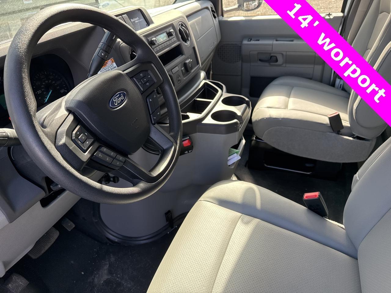 2025 Ford E-450SD Base Warrenton VA