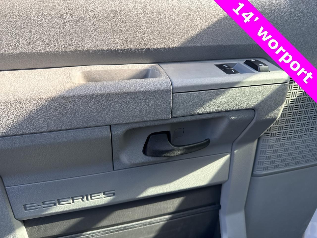 2025 Ford E-450SD Base Warrenton VA