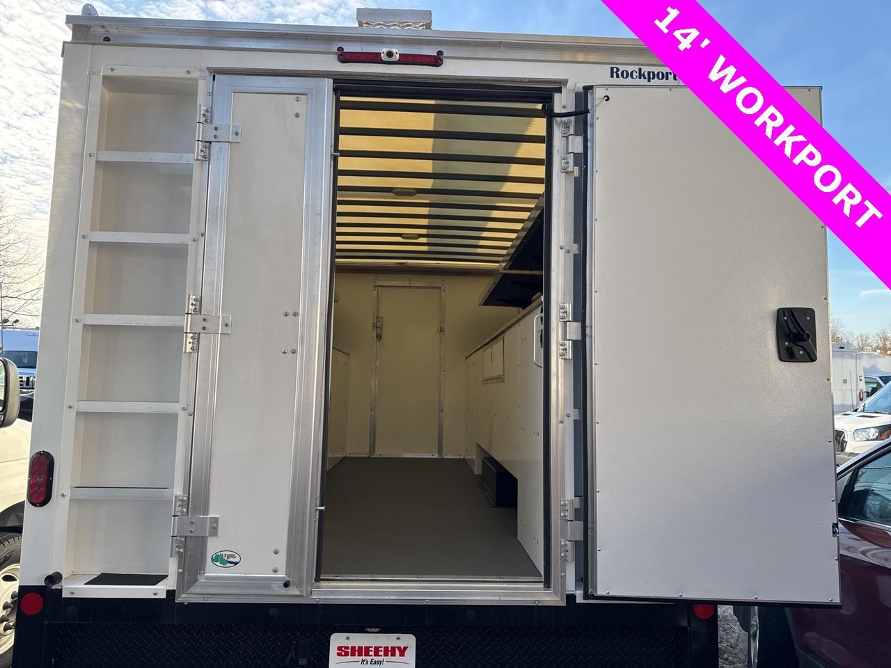 2025 Ford E-450SD Base Warrenton VA