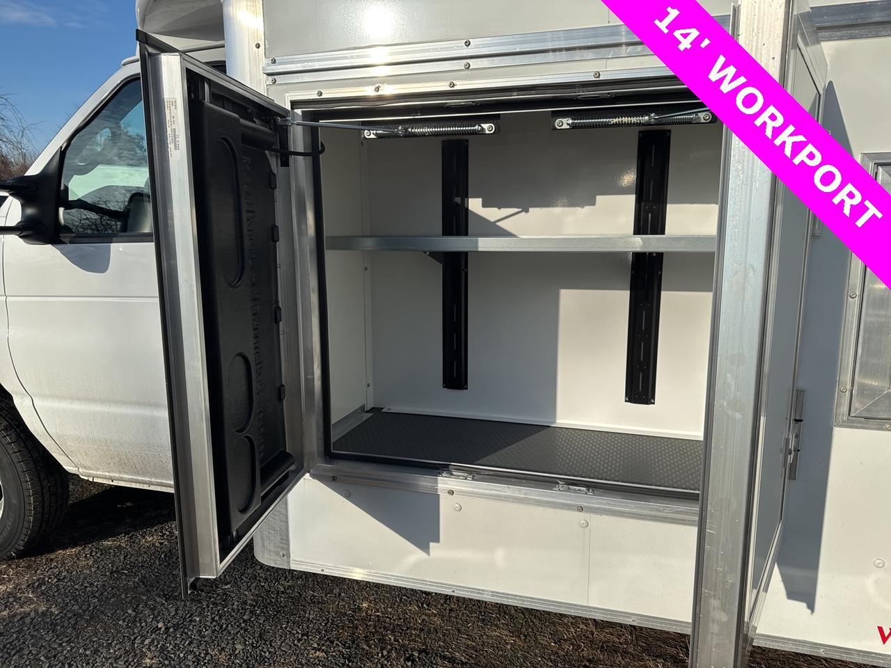 2025 Ford E-450SD Base Warrenton VA