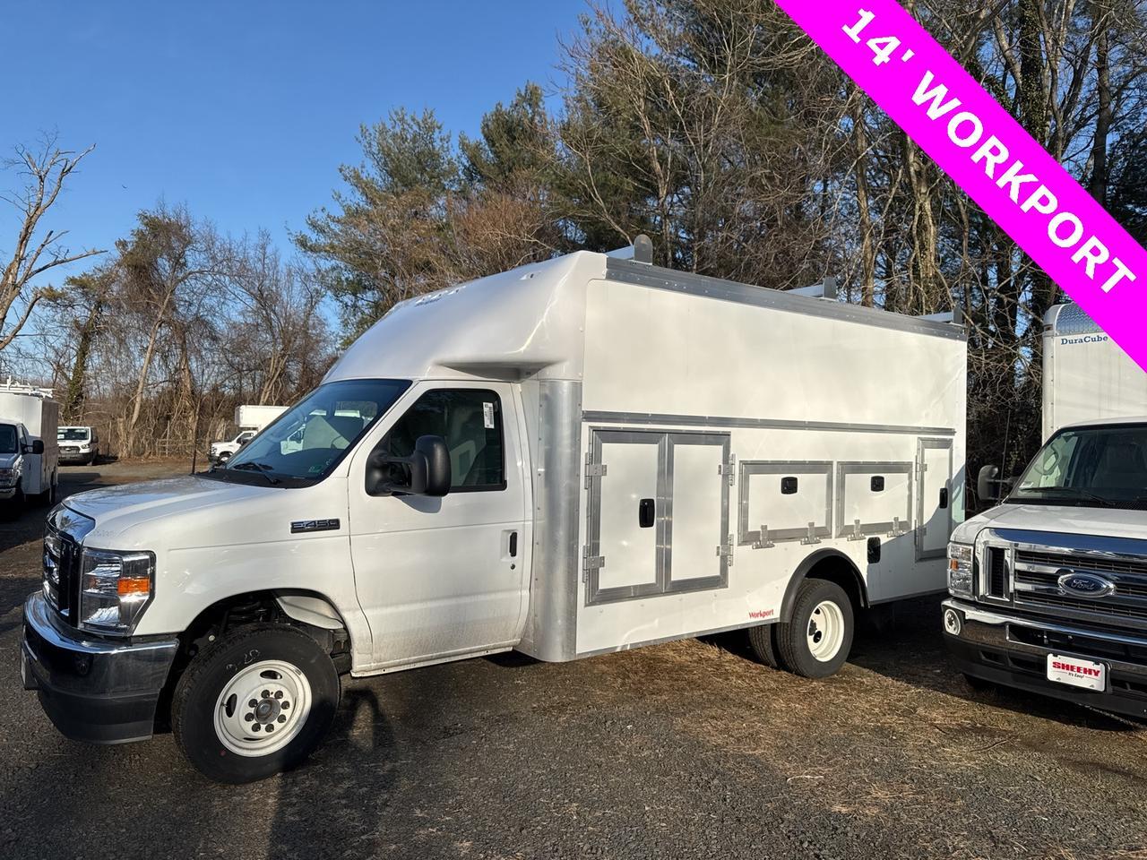 2025 Ford E-450SD Base Warrenton VA