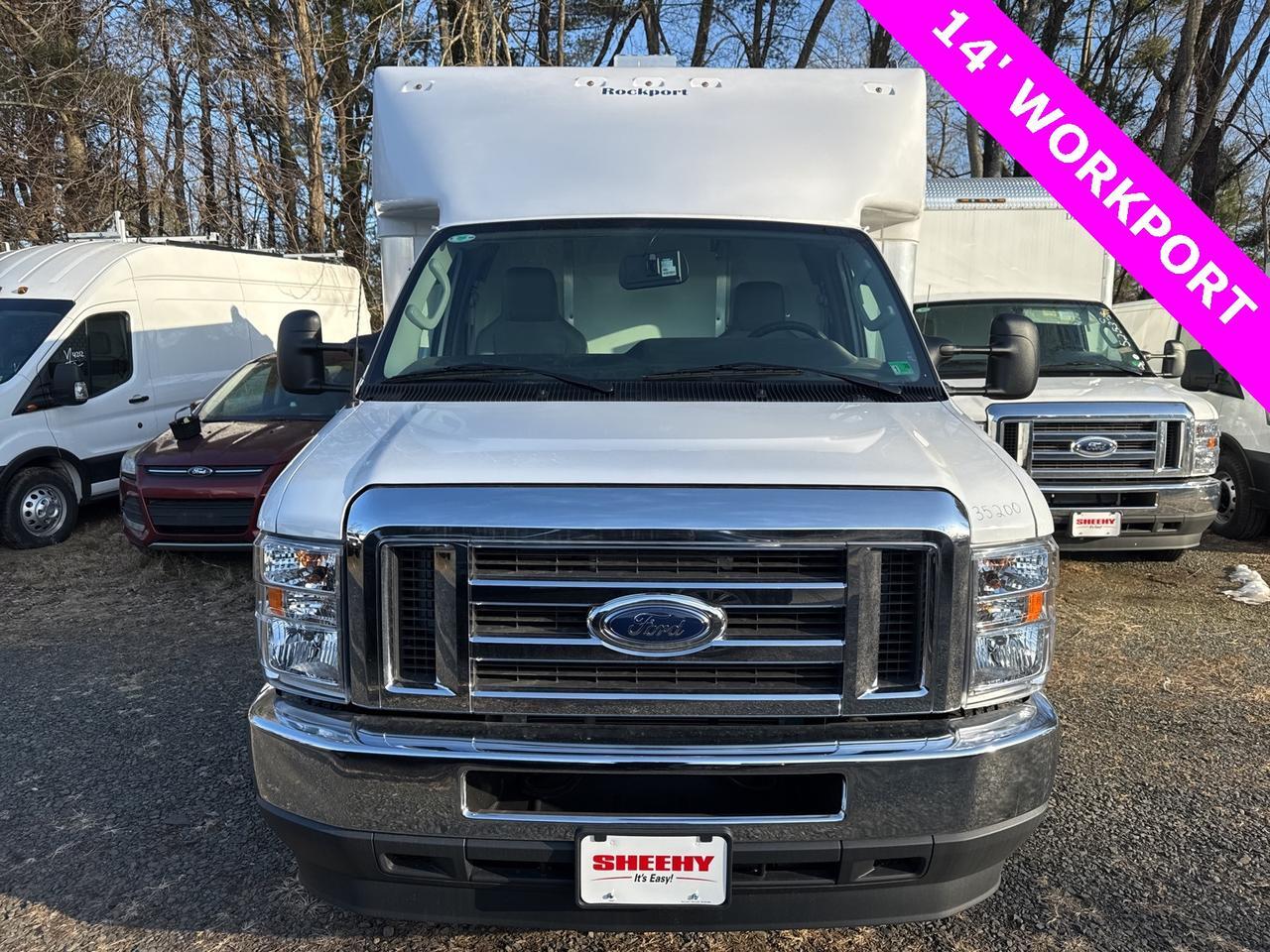 2025 Ford E-450SD Base Warrenton VA