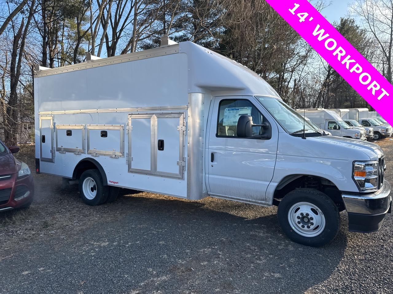 2025 Ford E-450SD Base Warrenton VA
