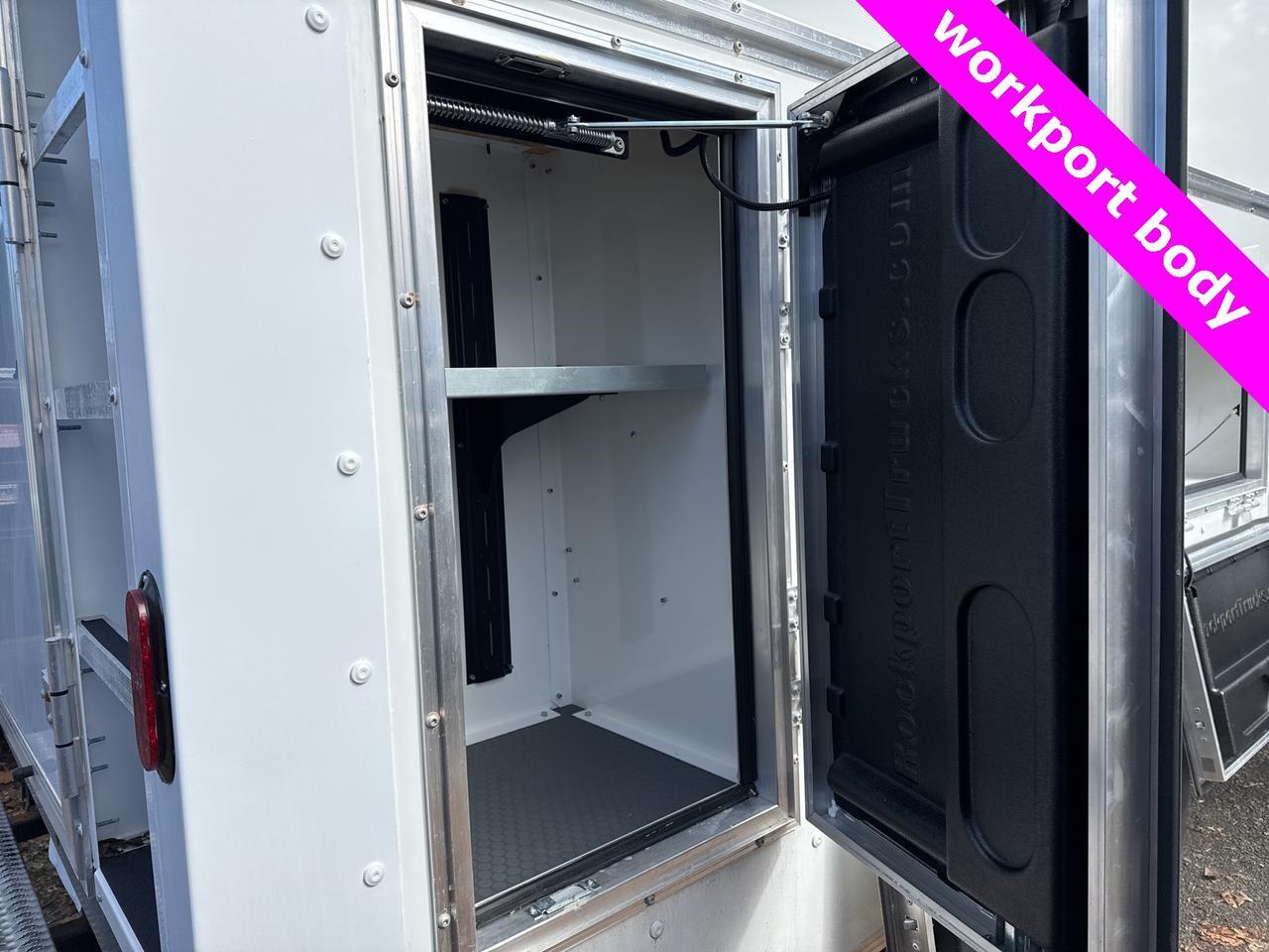 2025 Ford E-450SD Base Warrenton VA