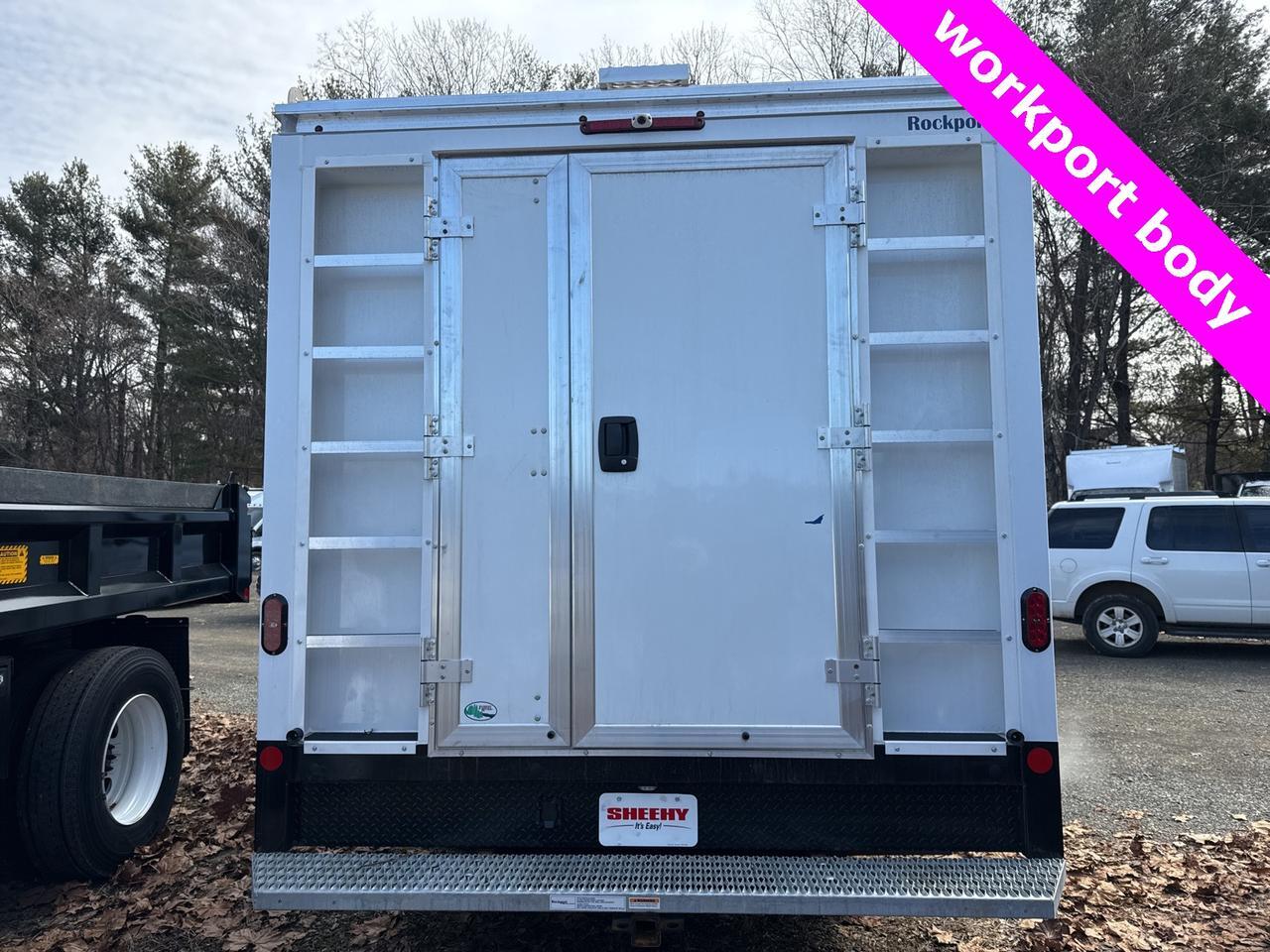 2025 Ford E-450SD Base Warrenton VA