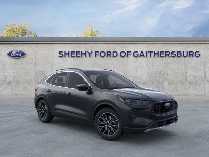 2025 Ford Escape Plug-In Hybrid Base