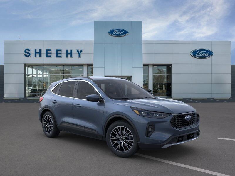 2025 Ford Escape Plug-In Hybrid Base