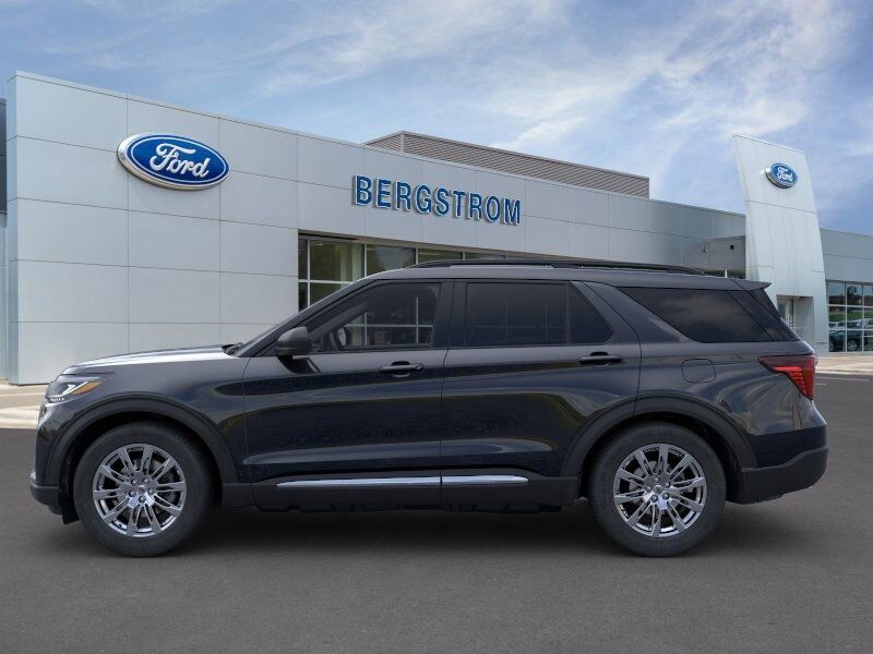 2025 Ford Explorer Active Green Bay WI