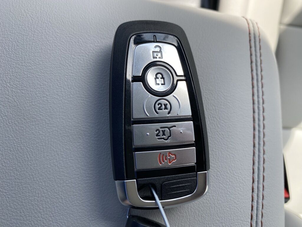 2025 Ford Explorer Active Green Bay WI