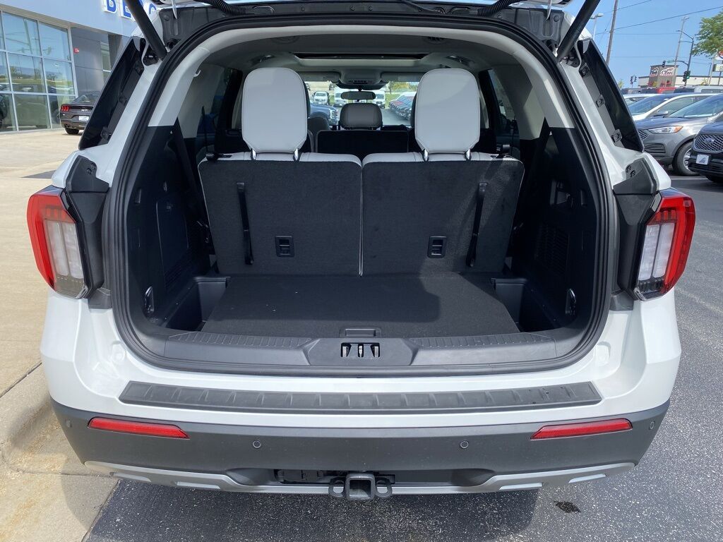 2025 Ford Explorer Active Green Bay WI