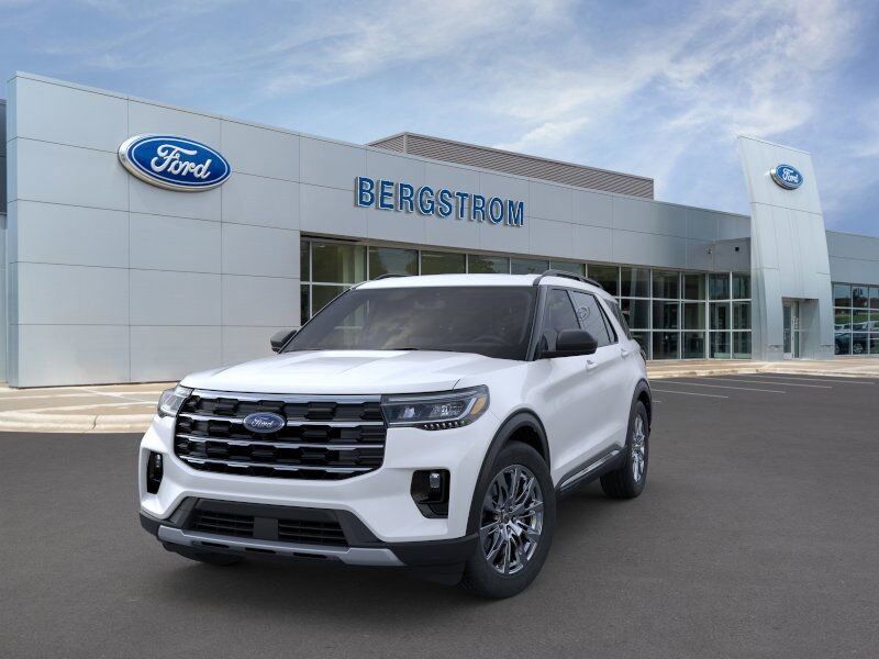 2025 Ford Explorer Active Green Bay WI