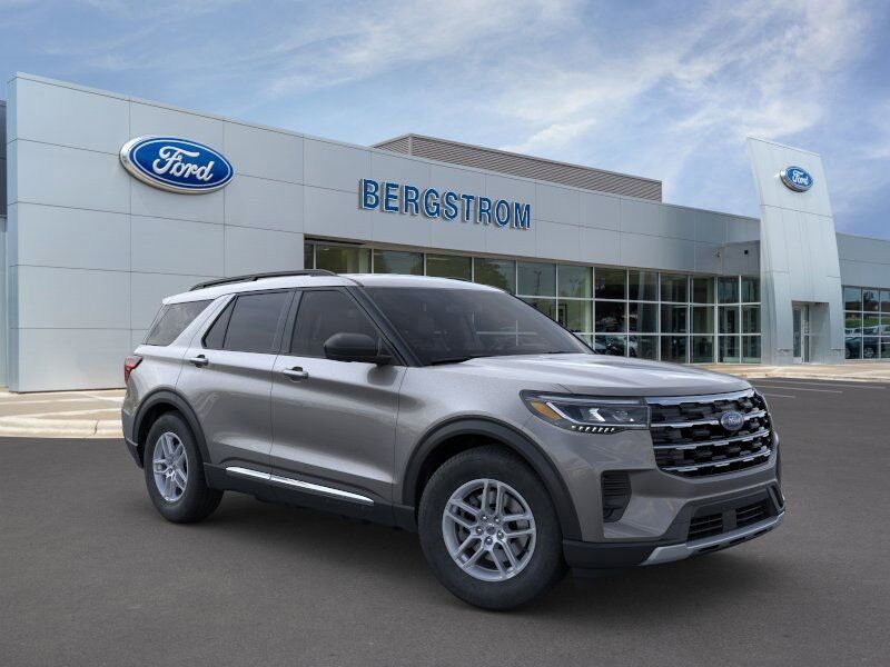 2025 Ford Explorer Active Green Bay WI