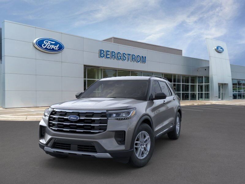 2025 Ford Explorer Active Green Bay WI