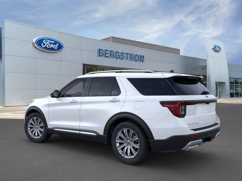 2025 Ford Explorer Platinum Green Bay WI