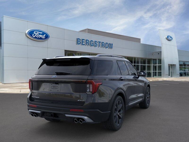 2025 Ford Explorer Platinum Green Bay WI