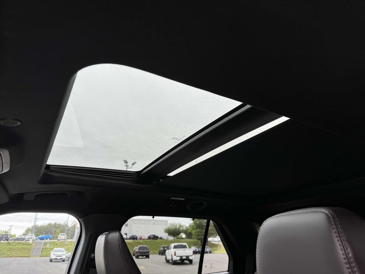 2025 Ford Explorer Platinum Fredericksburg VA