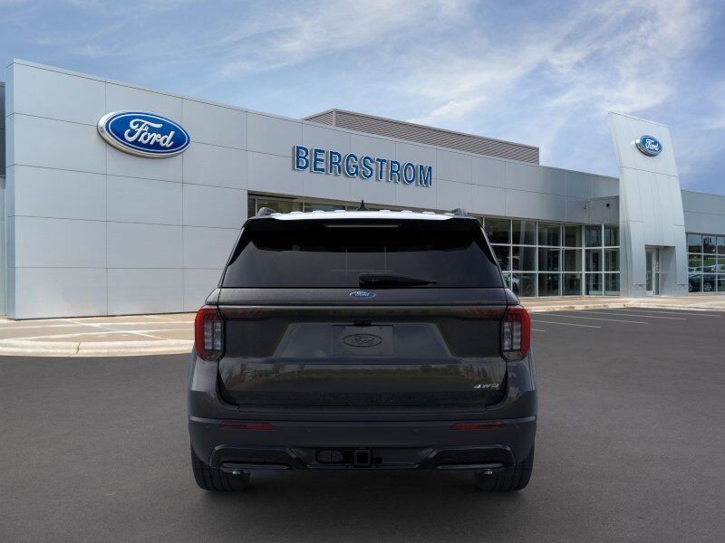 2025 Ford Explorer ST-Line Green Bay WI