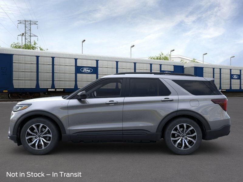 2025 Ford Explorer ST-Line Green Bay WI