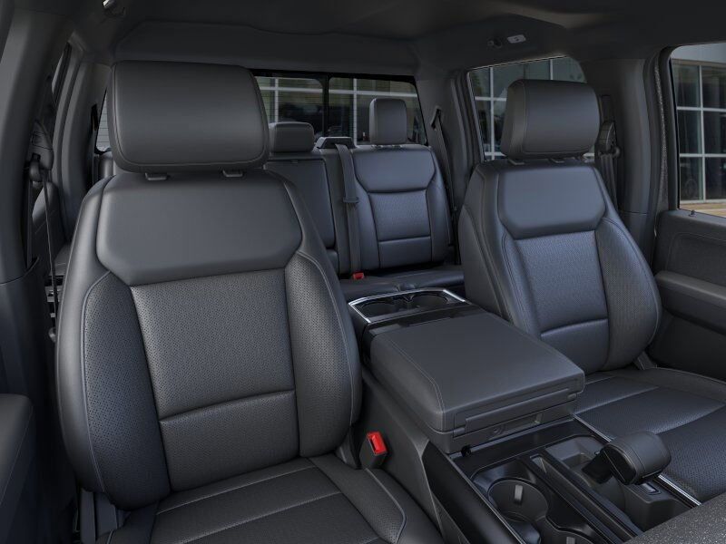 2025 Ford F-150 Lariat Green Bay WI